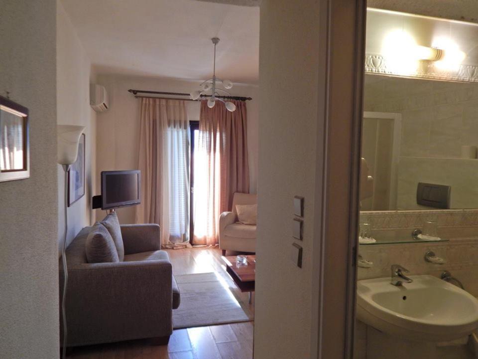 Philoxenia Hotel Kavala Exterior photo
